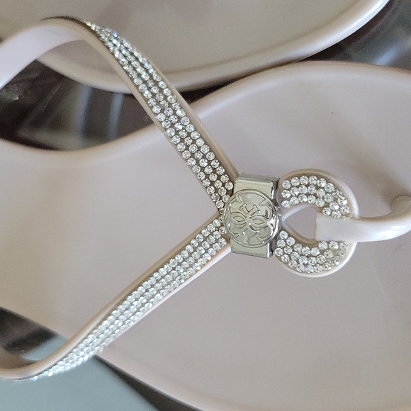Guess Light Pink Jelly Flip Flops with Rhinestone Embellishment - Picture 2 of 7